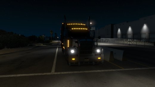 Kenworth W900
