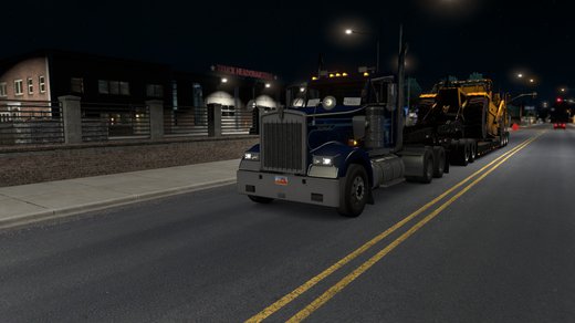 Kenworth W900
