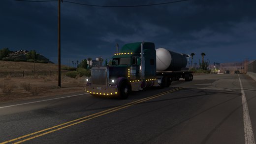 Peterbilt 389