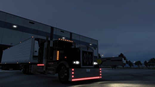 Kenworth W900