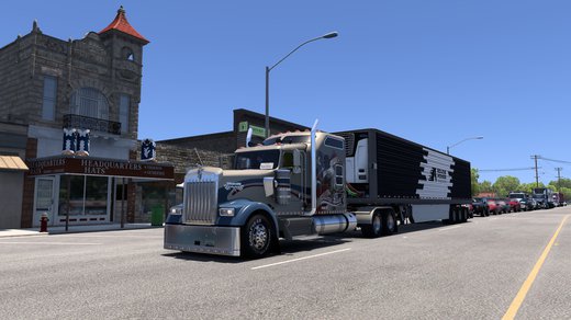 Kenworth W900