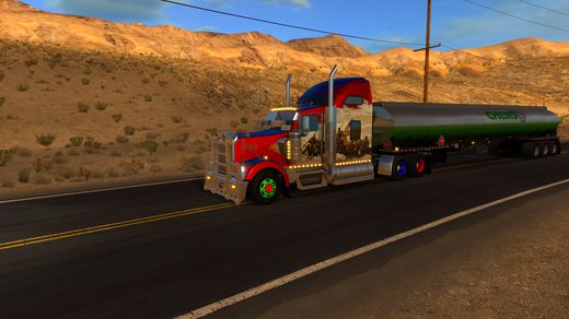 Kenworth W900