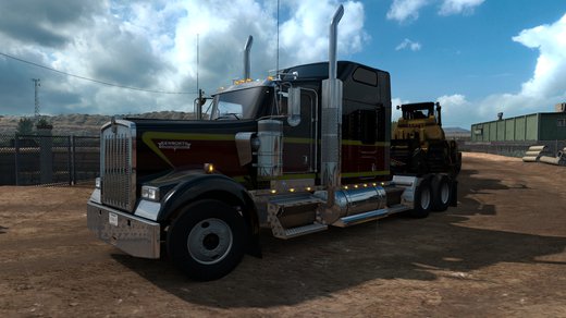 Kenworth W900