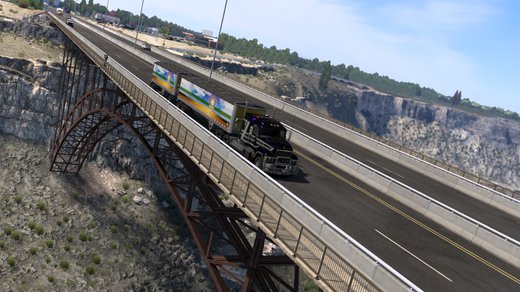 Mack Pinnacle