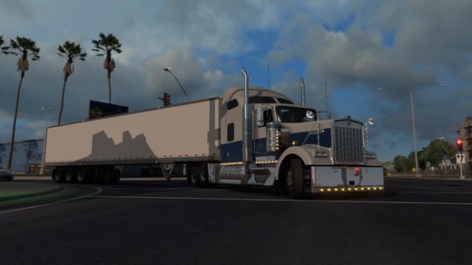 Kenworth W900