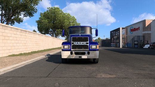 Mack Pinnacle