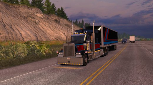 Kenworth W900