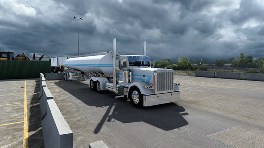 Peterbilt 389