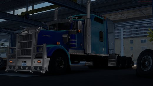 Kenworth W900