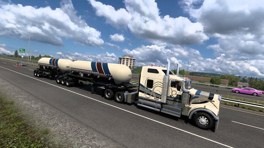 Kenworth W900