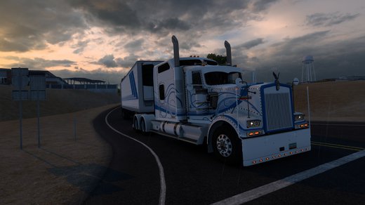 Kenworth W900