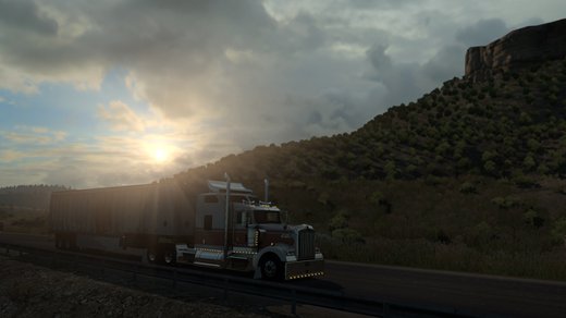 Kenworth W900