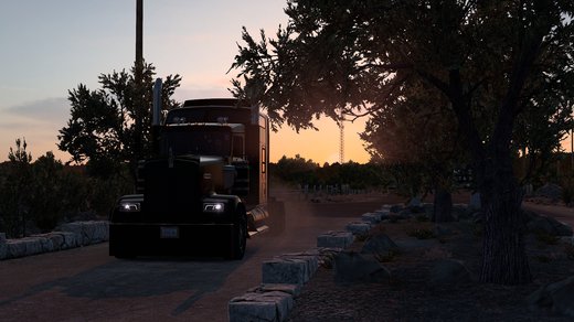 Kenworth W900
