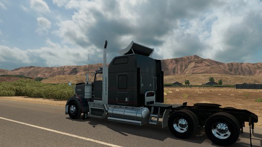 Kenworth W900
