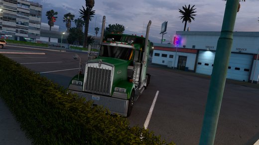 Kenworth W900