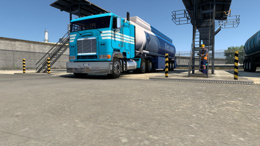 Freightliner FLB