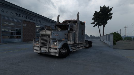 Kenworth W900