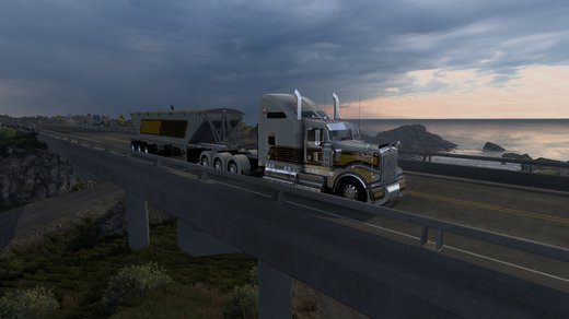 Kenworth W900