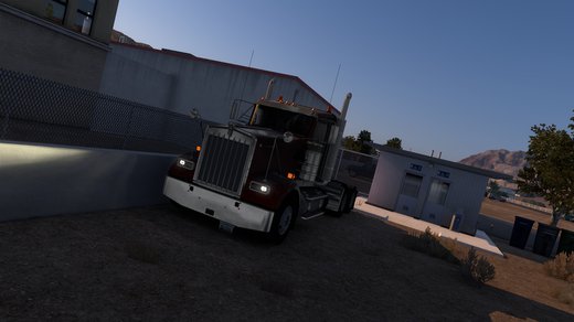 Kenworth W900