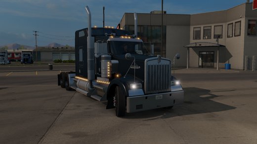 Kenworth W900