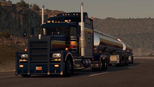 Kenworth W900