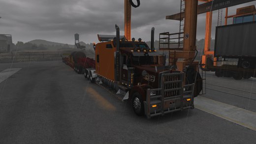 Kenworth W900L