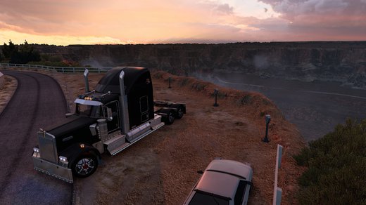 Kenworth W900