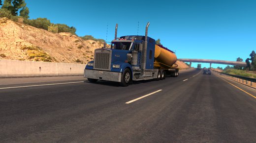 Kenworth W900