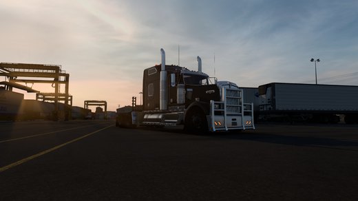 Kenworth W900