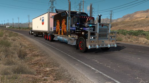 Kenworth W900L
