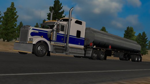 Kenworth W900