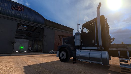 Kenworth W900