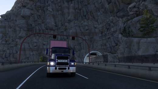 Mack Pinnacle