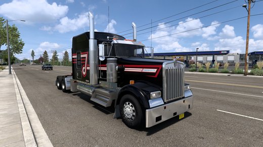 Kenworth W900