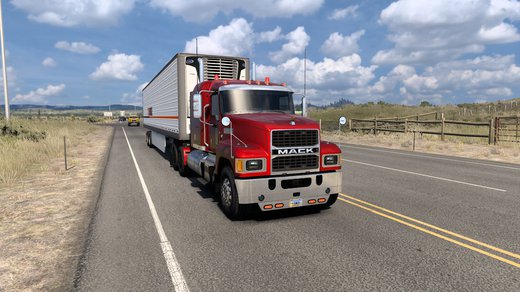 Mack Pinnacle
