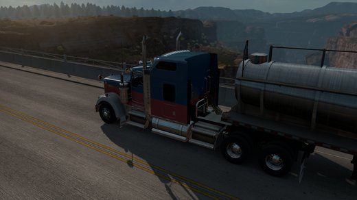Kenworth W900