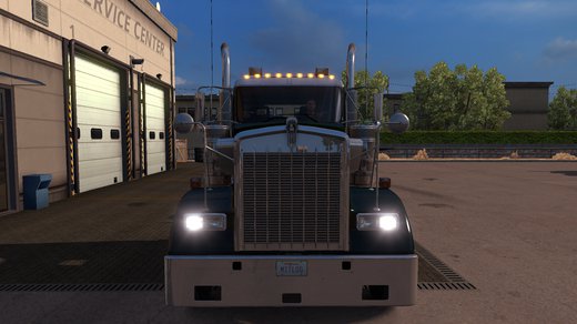 Kenworth W900