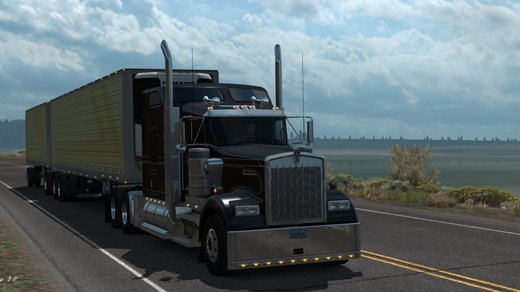 Kenworth W900