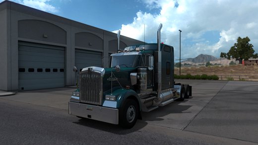 Kenworth W900