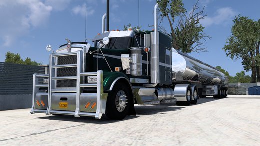 Kenworth W900
