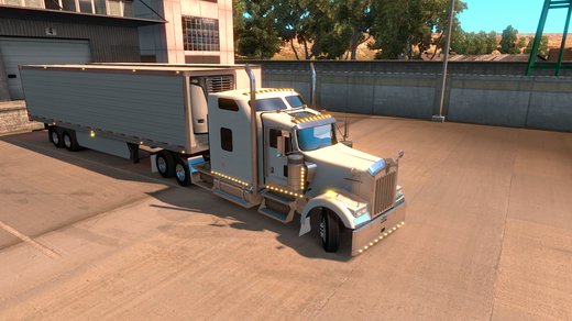 Kenworth W900