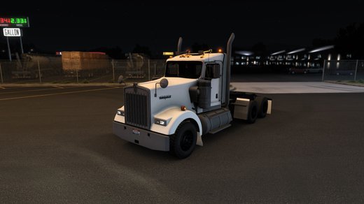 Kenworth W900