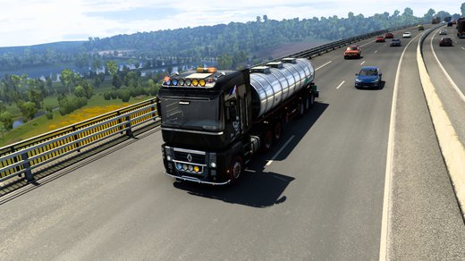 Renault Magnum