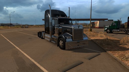 Kenworth W900