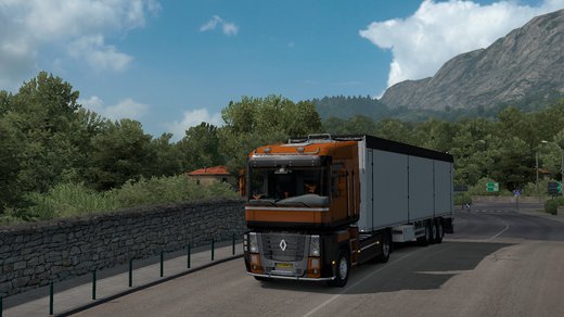 Renault Magnum