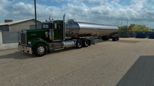 Kenworth W900