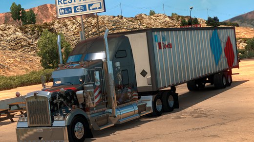 Kenworth W900