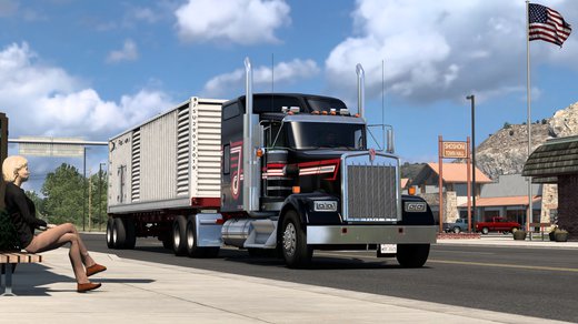 Kenworth W900