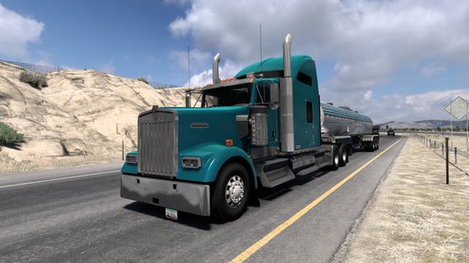 Kenworth W900