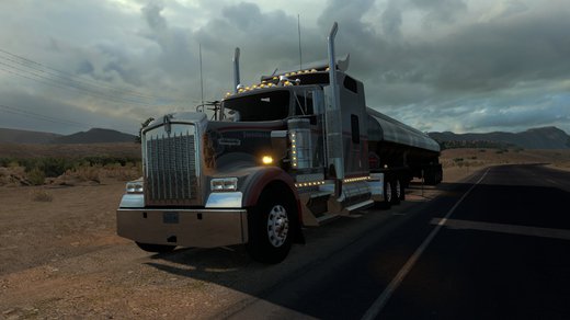 Kenworth W900